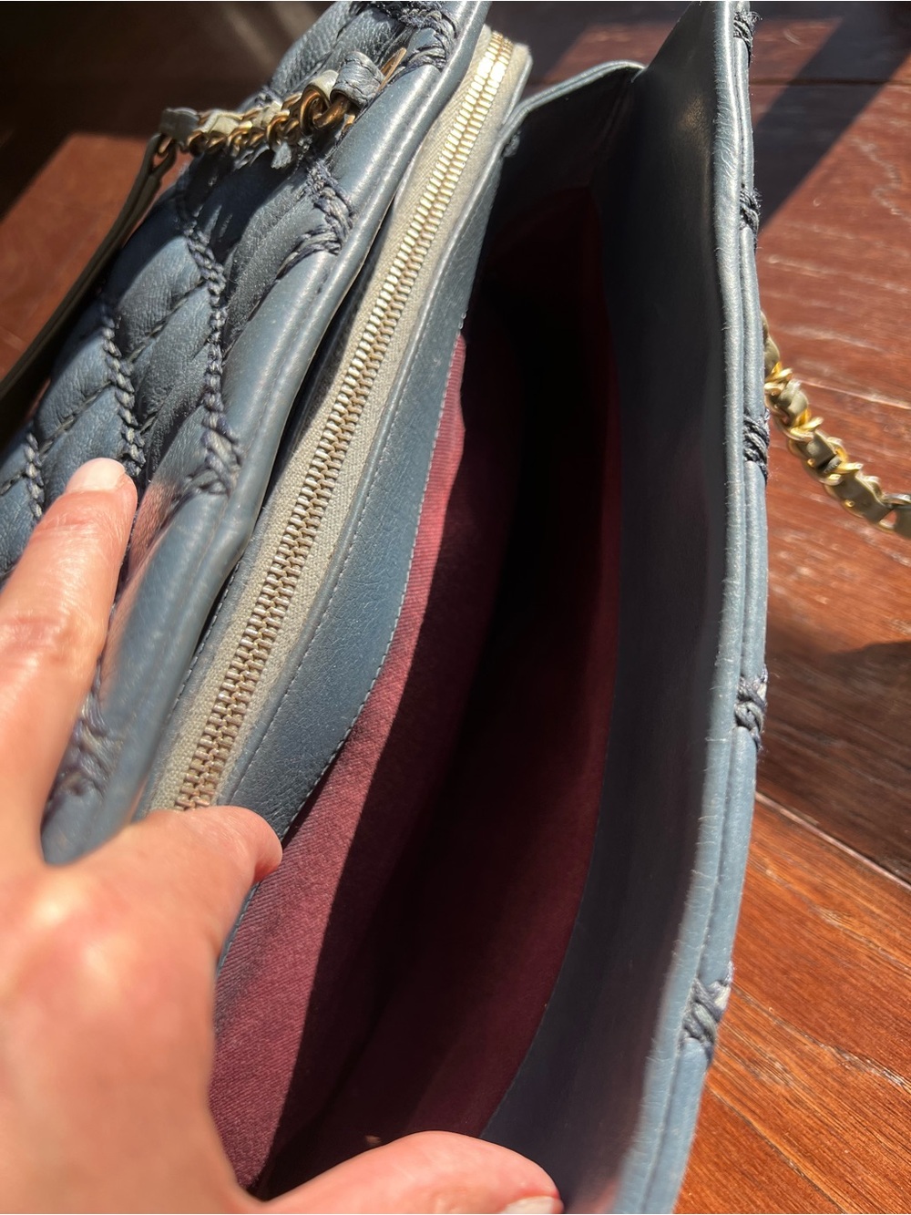 CHANEL Navy Paris-Dallas Chic Stitch Tote - Picture 7 of 16